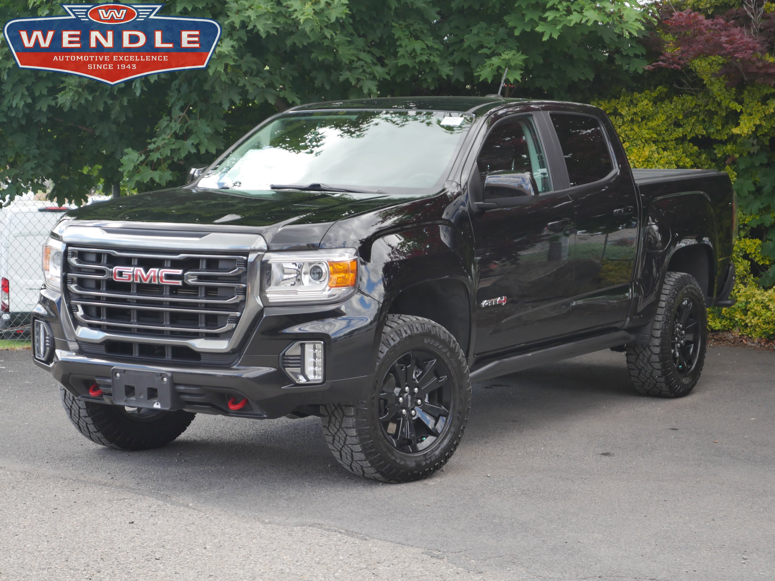 2022 GMC Canyon 4WD AT4 Crew Cab Short Box (Cloth)'s photo