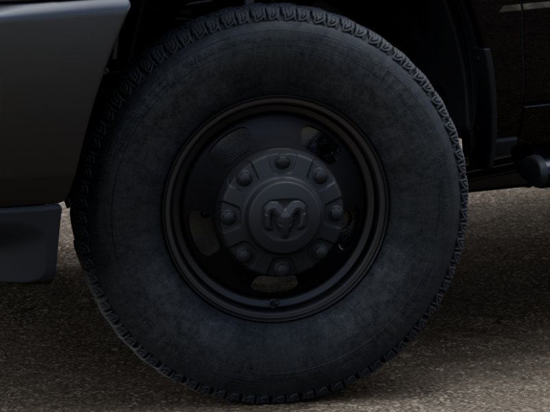 New 2026 Diamond Black Crystal Pearl-Coat Exterior Paint RAM Tradesman image 34