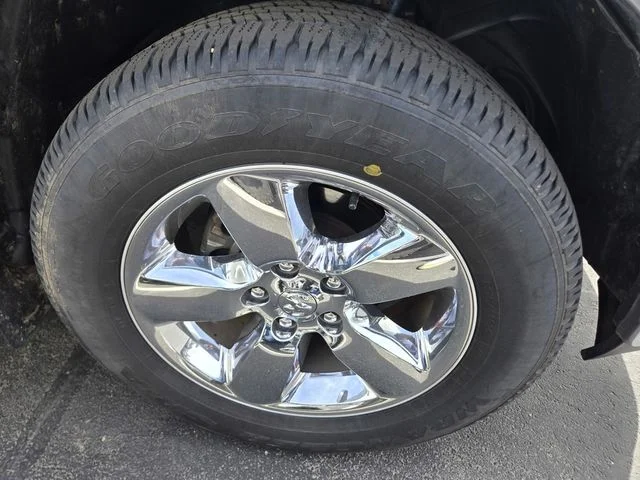 Certified Used 2019 Billet Silver Clearcoat Metallic Ram Tradesman image 8