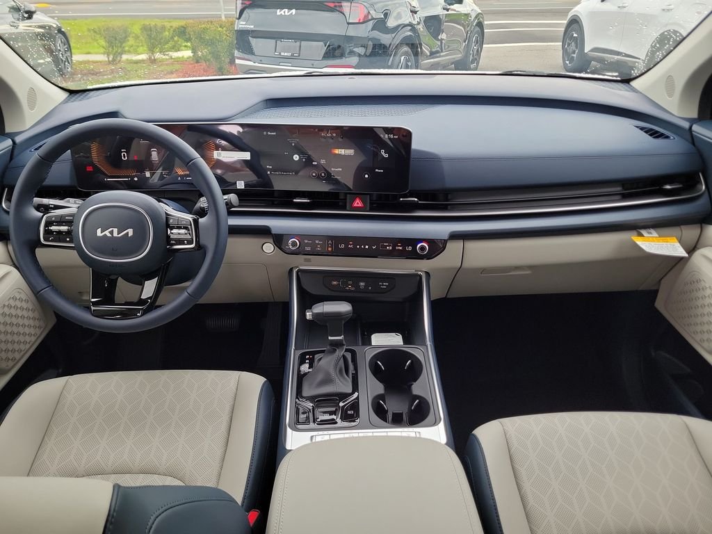 New 2026 White Kia EX image 18