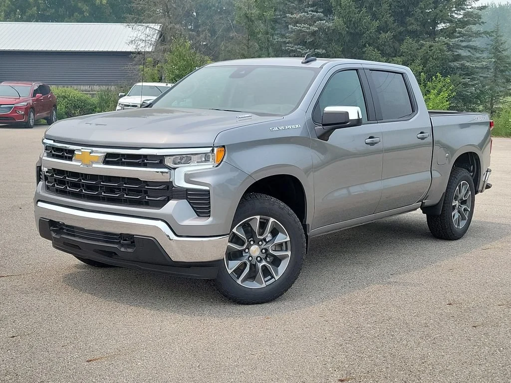 New 2026 Sterling Gray Metallic Chevrolet LT (2FL) image 31