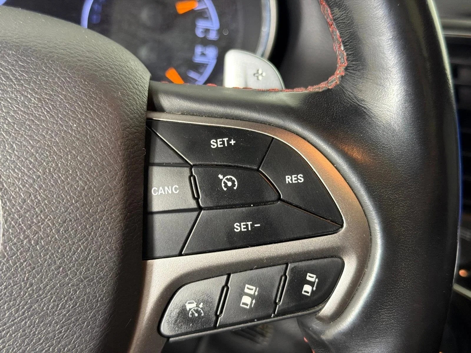 Used 2020 Gray Jeep Trailhawk image 28