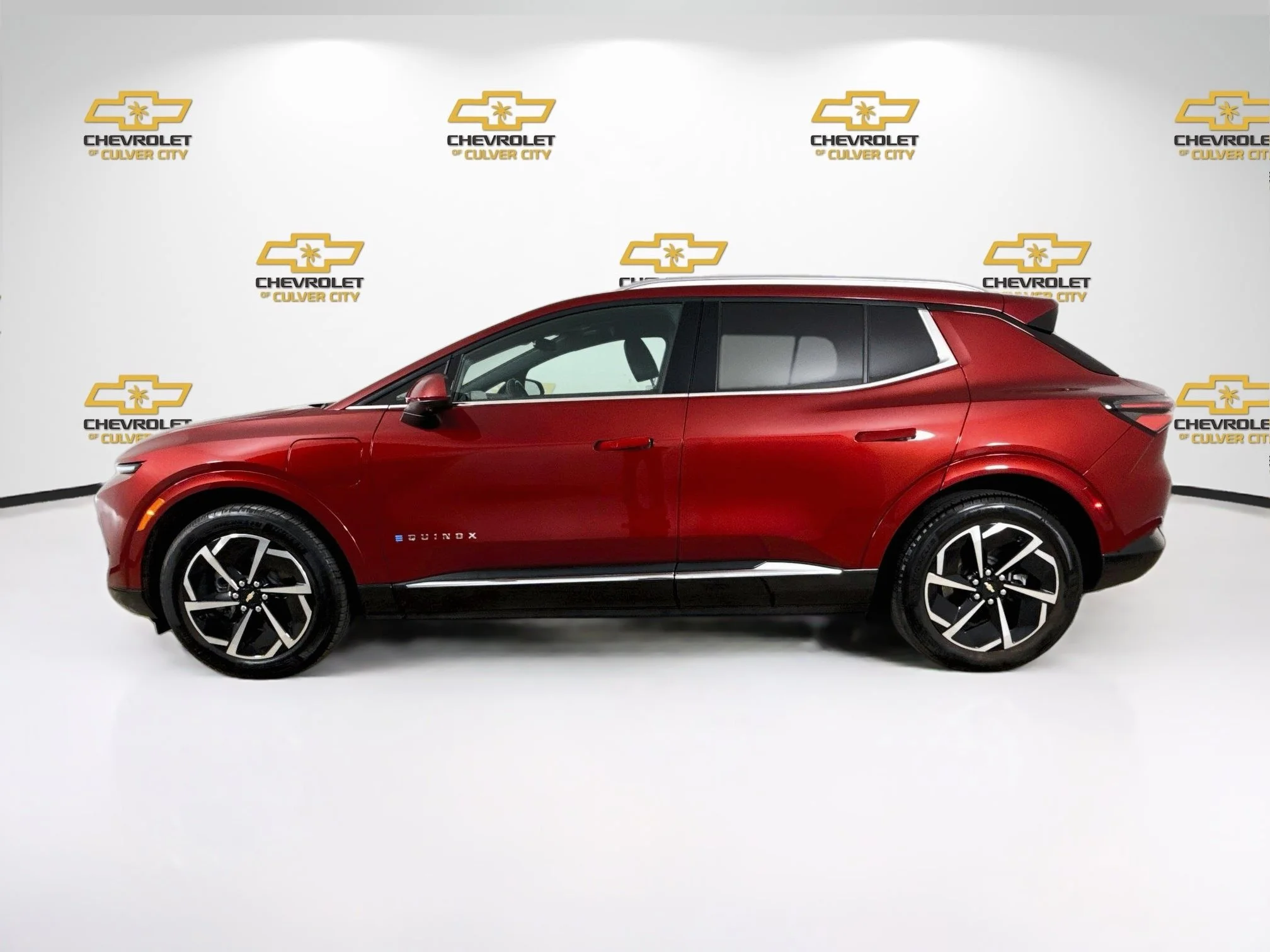 Used 2025 Radiant Red Tintcoat Chevrolet LT image 5
