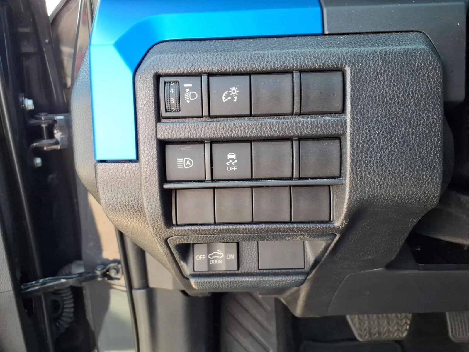 Used 2025 Underground Toyota TRD Off-Road image 18