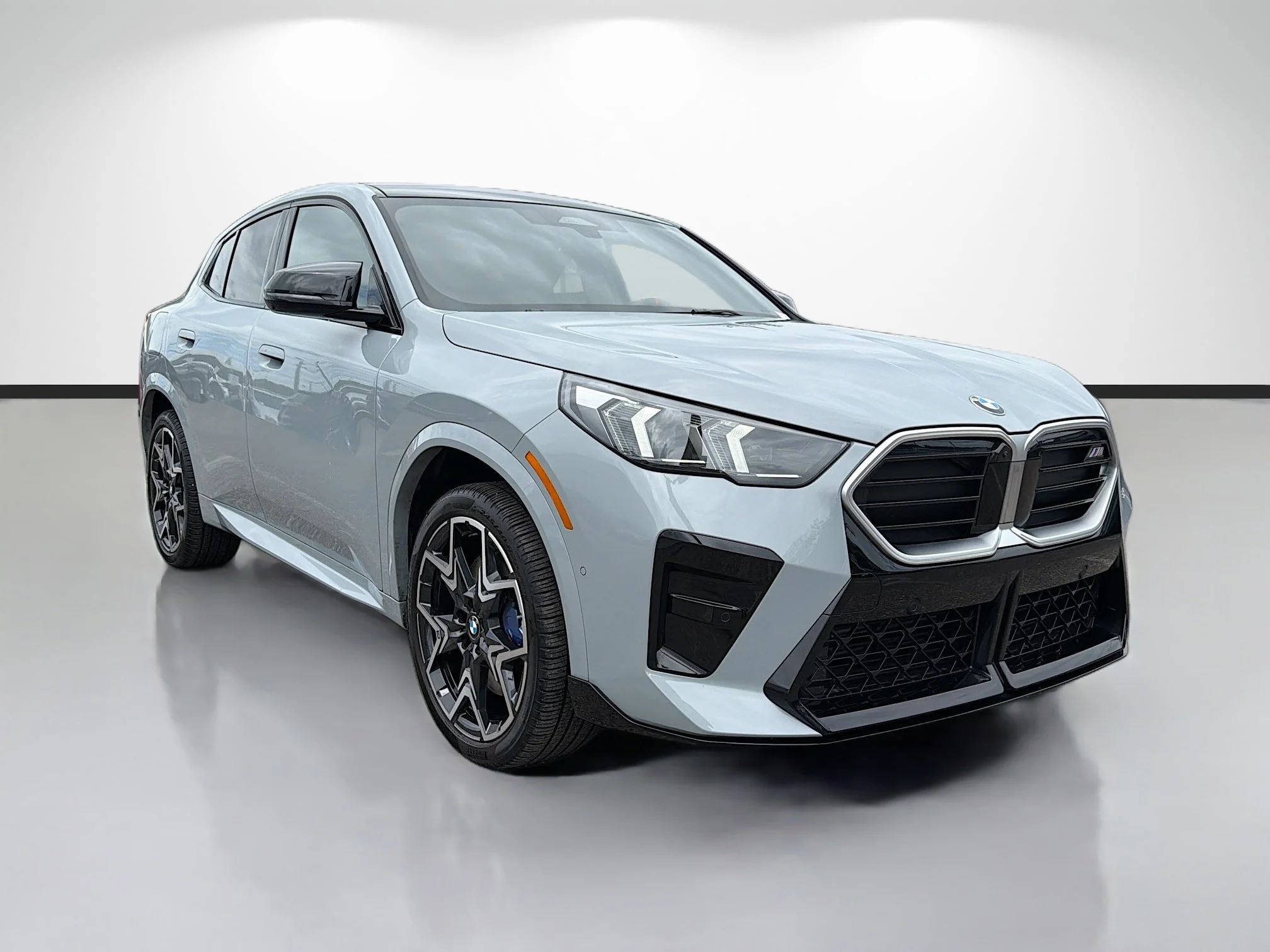 2025 BMW X2 M35i's photo