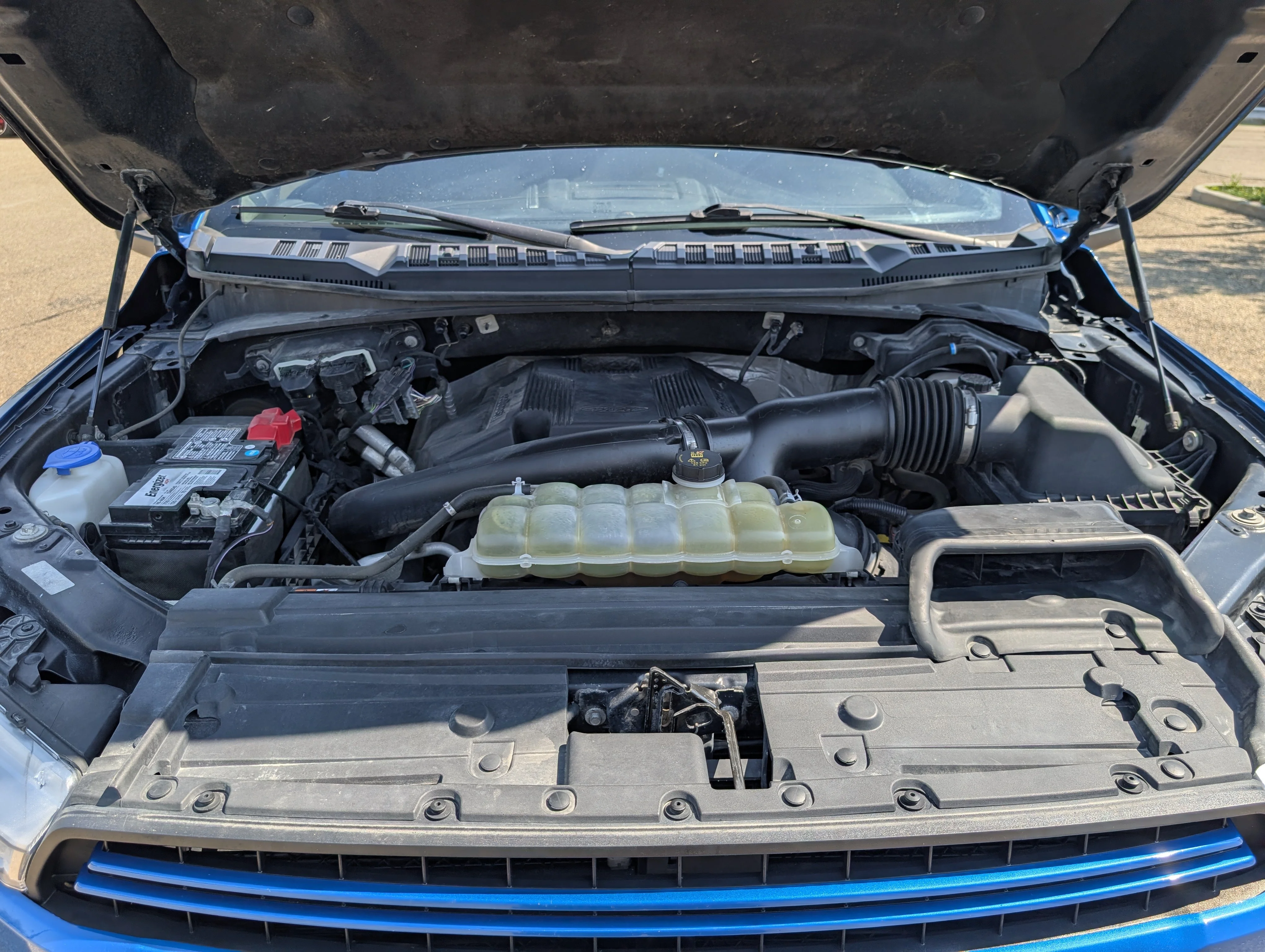 Used 2019 Blue Ford XL 4WD SuperCrew 5.5
