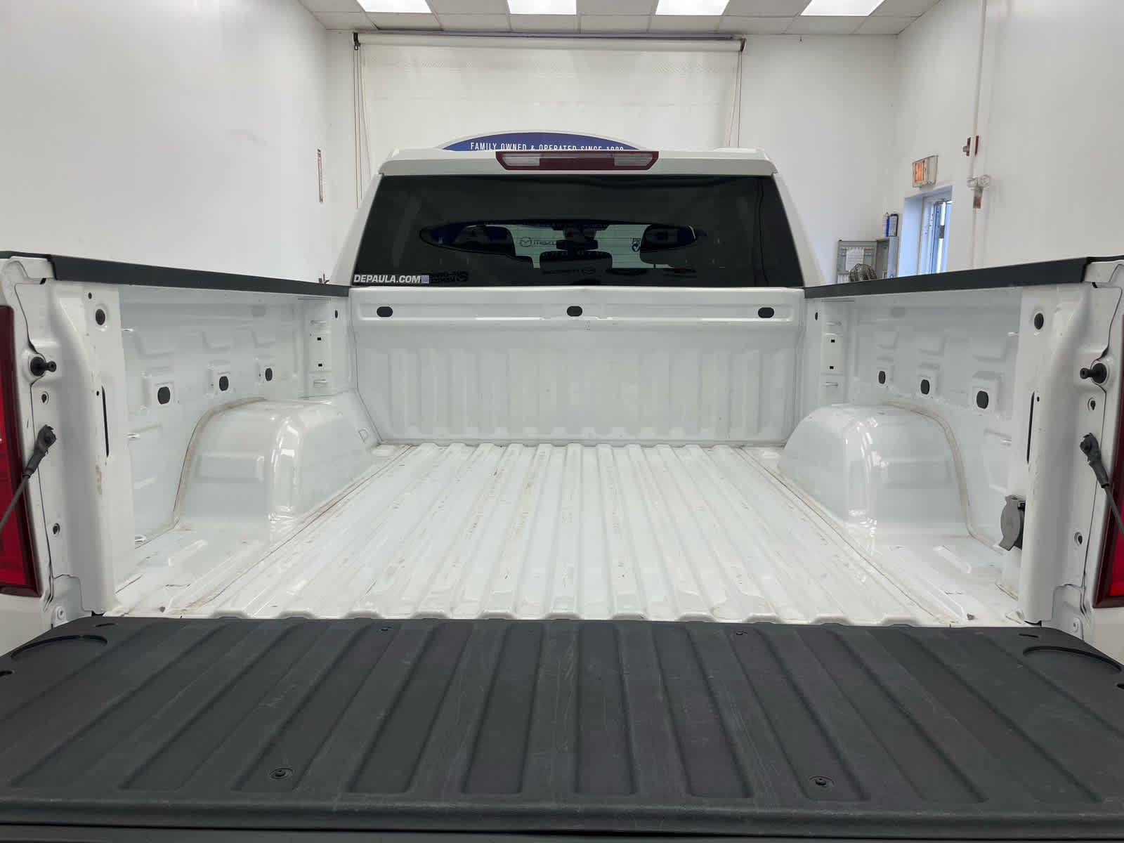 Used 2023 SUMMIT WHITE Chevrolet RST image 13