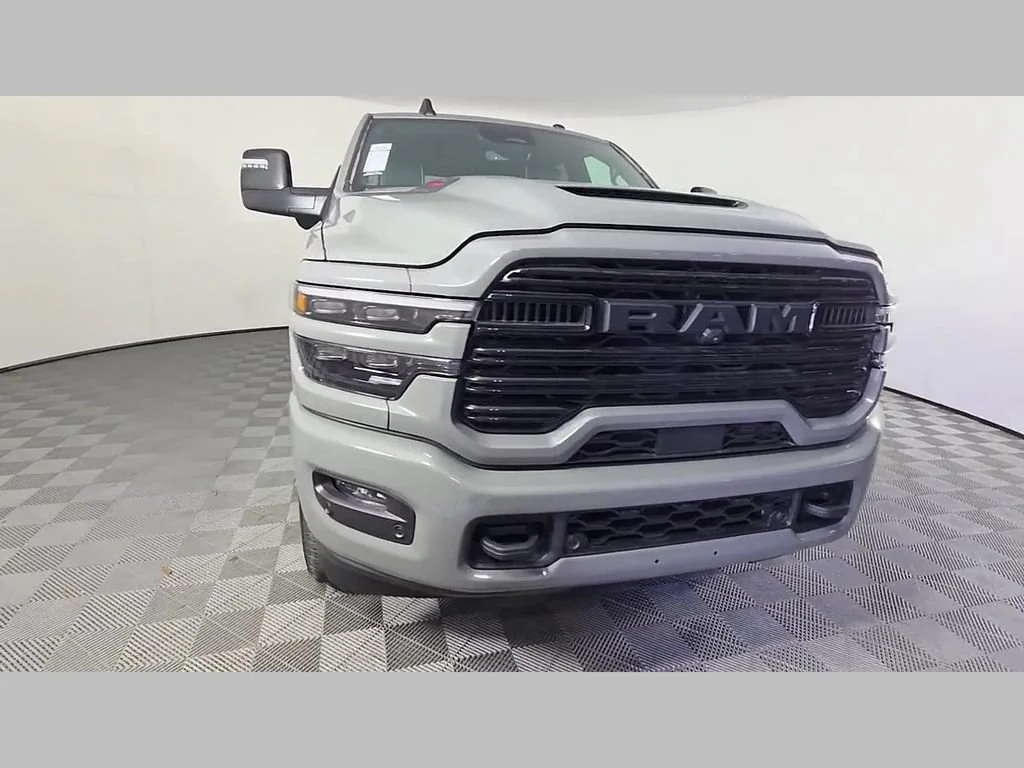 New 2026 Ceramic Gray Clear-Coat Exterior Paint RAM Laramie image 38