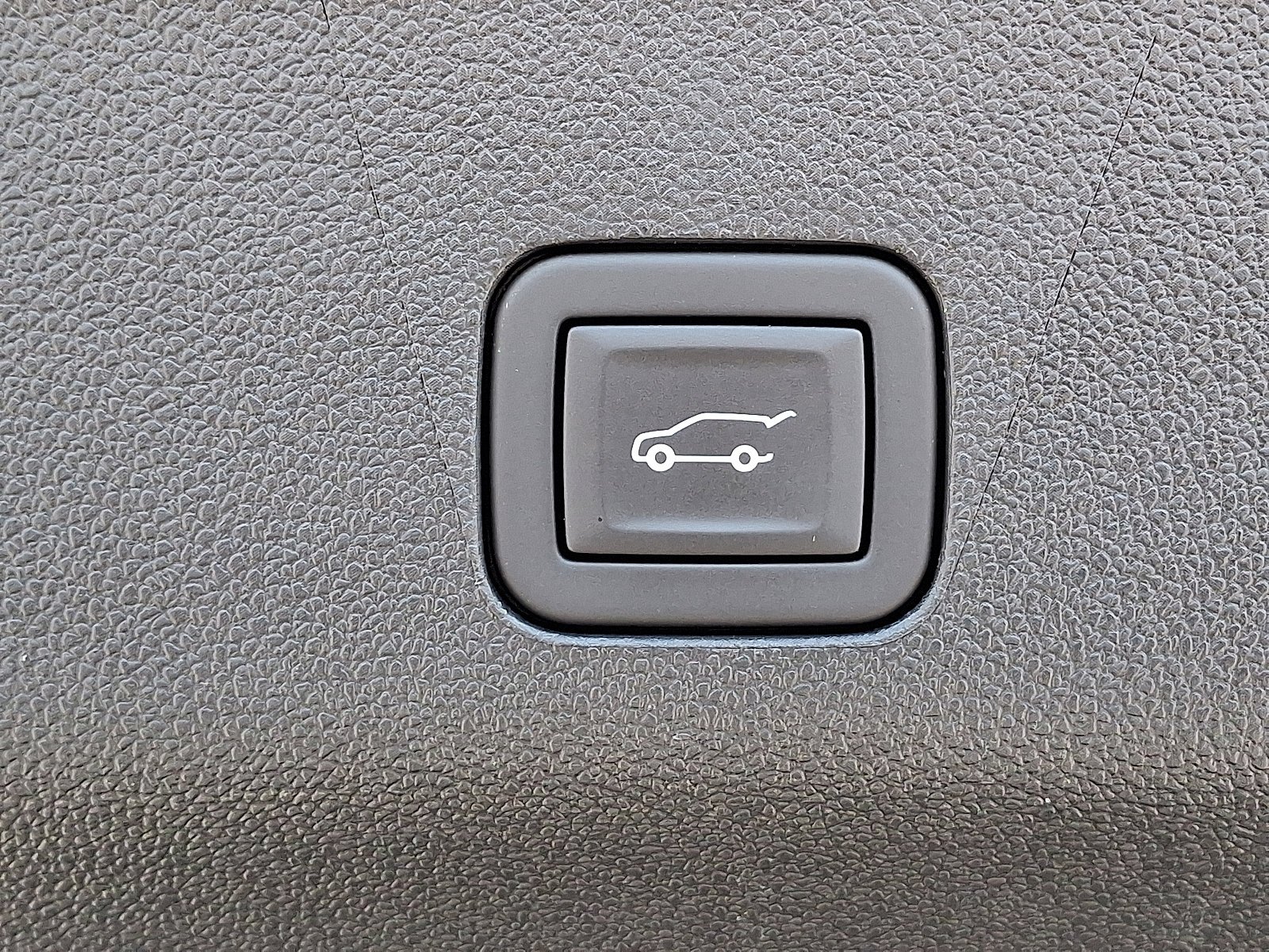 2024 GMC Yukon Denali Ultimate - Photo 31