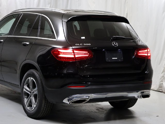 Used 2017 Black Mercedes-Benz GLC 300 image 8