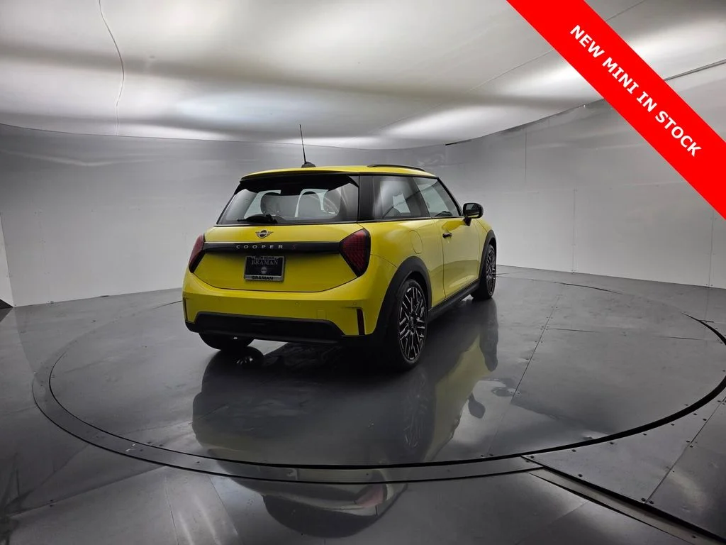 2026 MINI Hardtop 2 Door S - Photo 10