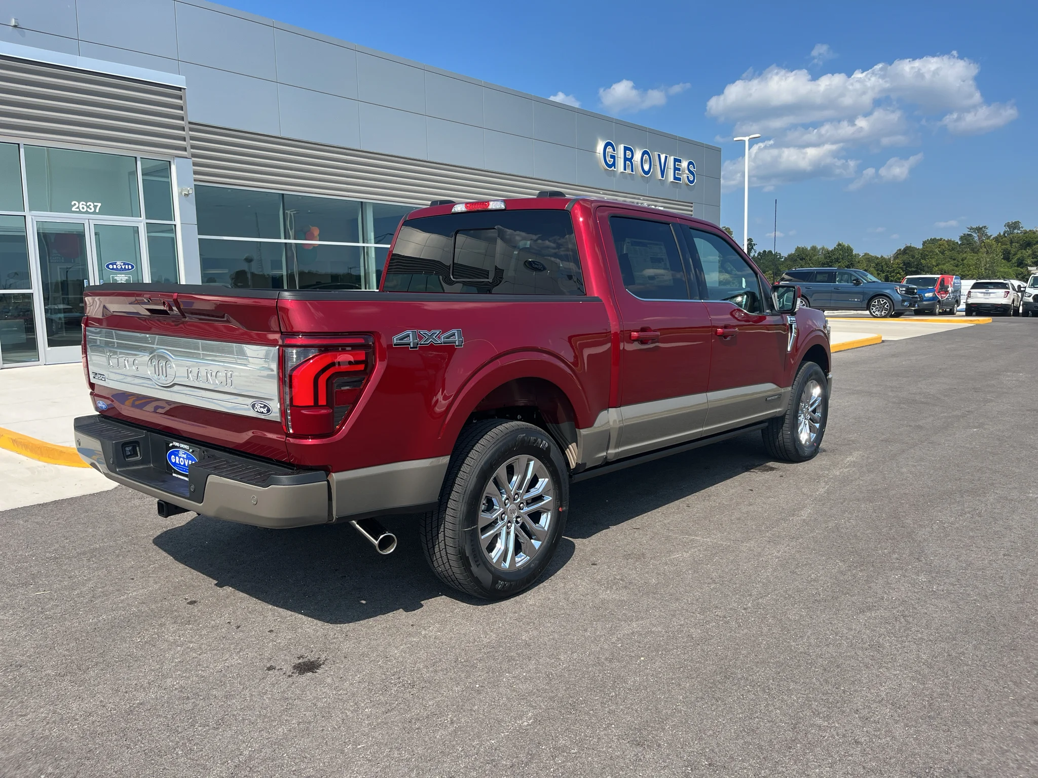 New 2026 Ruby Red Metallic Tinted Clearcoat Ford King Ranch® image 5