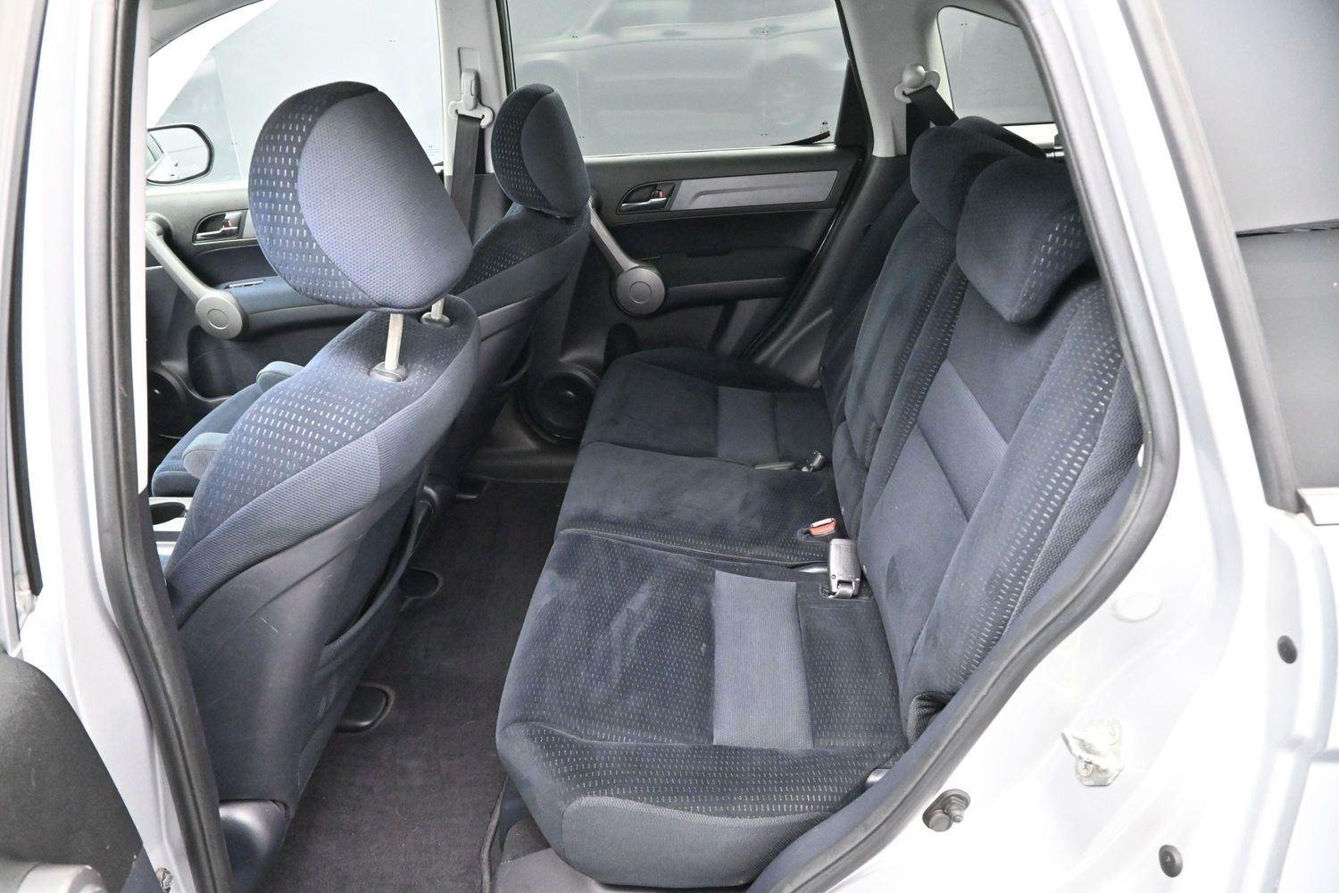 Used 2009 Alabaster Silver Metallic Honda EX image 22