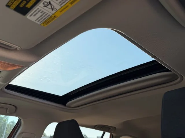Used 2019 Pearl Toyota XLE image 22