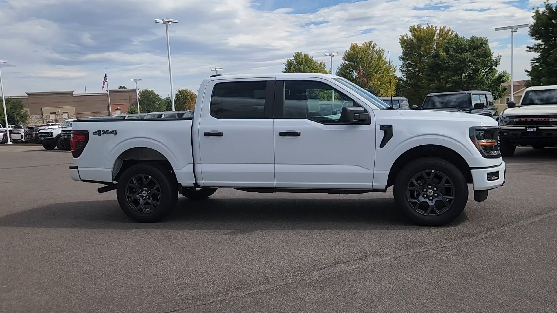 New 2026 Oxford White Ford STX image 10