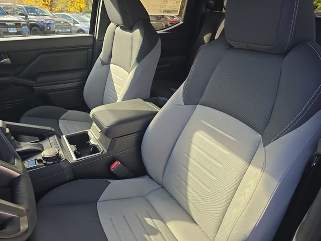 2025 Toyota Tacoma TRD Sport - Photo 14