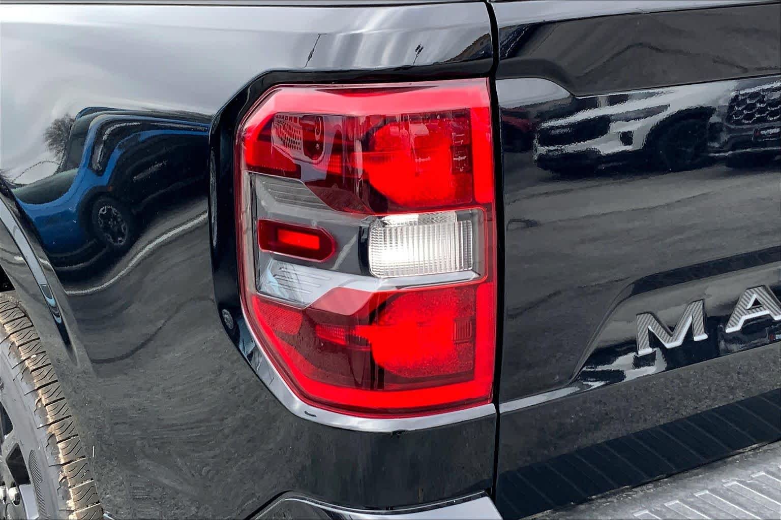 New 2026 Shadow Black Ford Maverick Lobo™ image 11