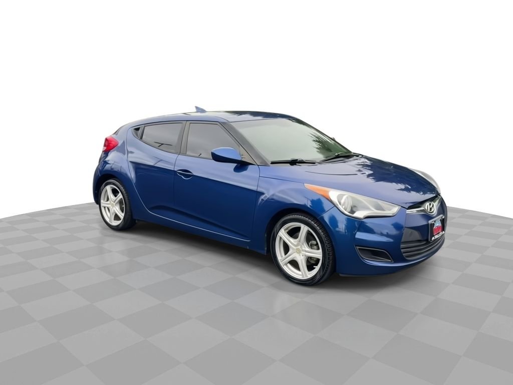 Used 2016 Hyundai Veloster Base with VIN KMHTC6AD6GU280546 for sale in Auburn, WA