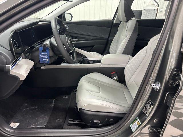 New 2026 Gray Hyundai Limited image 6