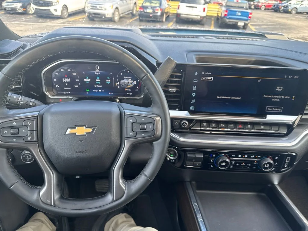 Used 2026 Blue Chevrolet High Country image 17