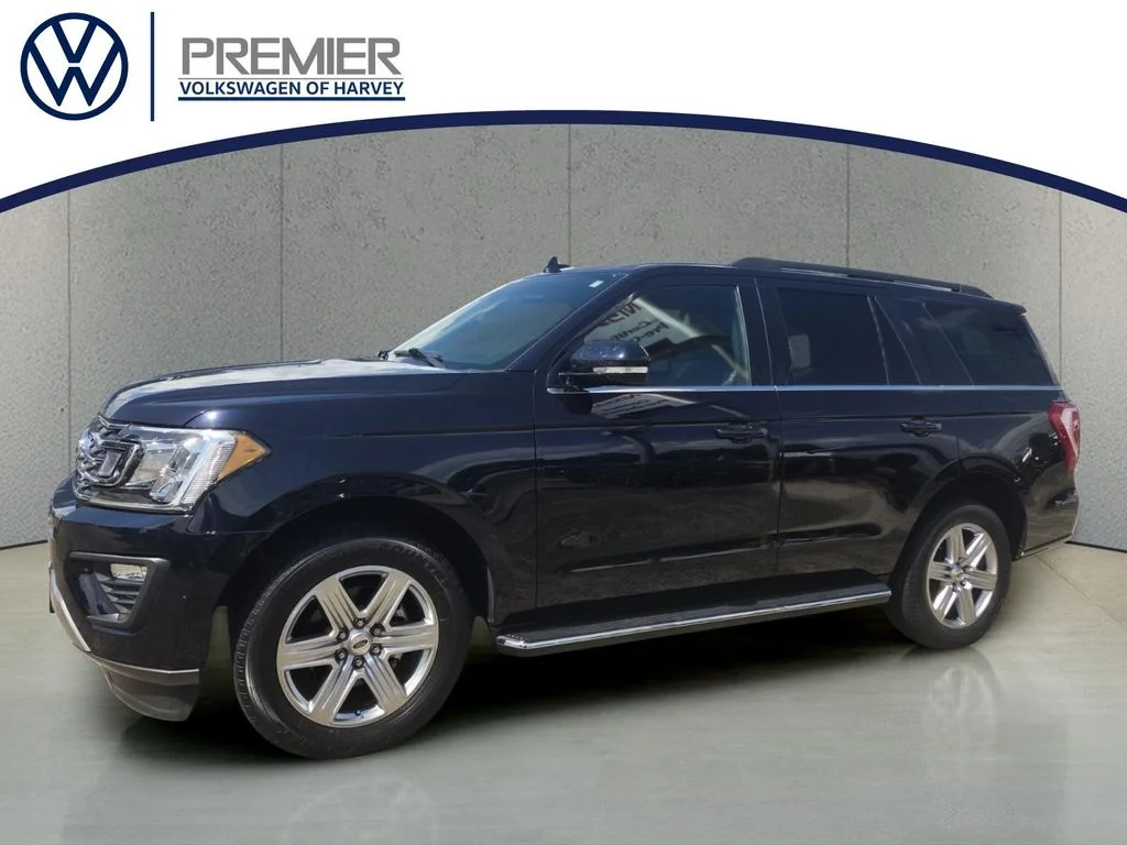 Used 2021 Blue Metallic Ford XLT image 1