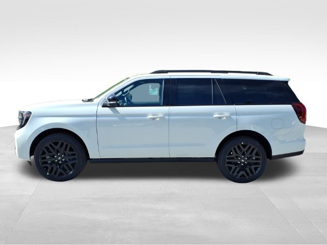 New 2027 Star White Metallic Tri-Coat Ford Platinum image 9