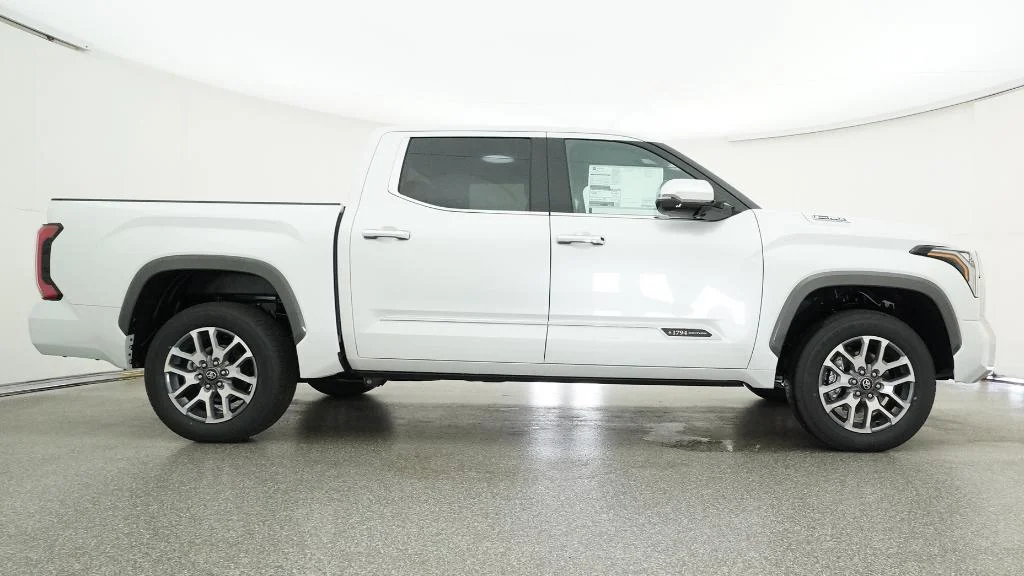 2026 Toyota Tundra 1794 Edition - Photo 14
