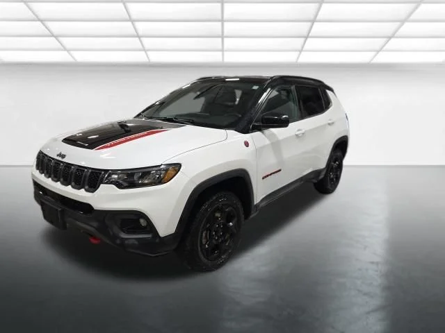 Used 2023 White Jeep Trailhawk image 8