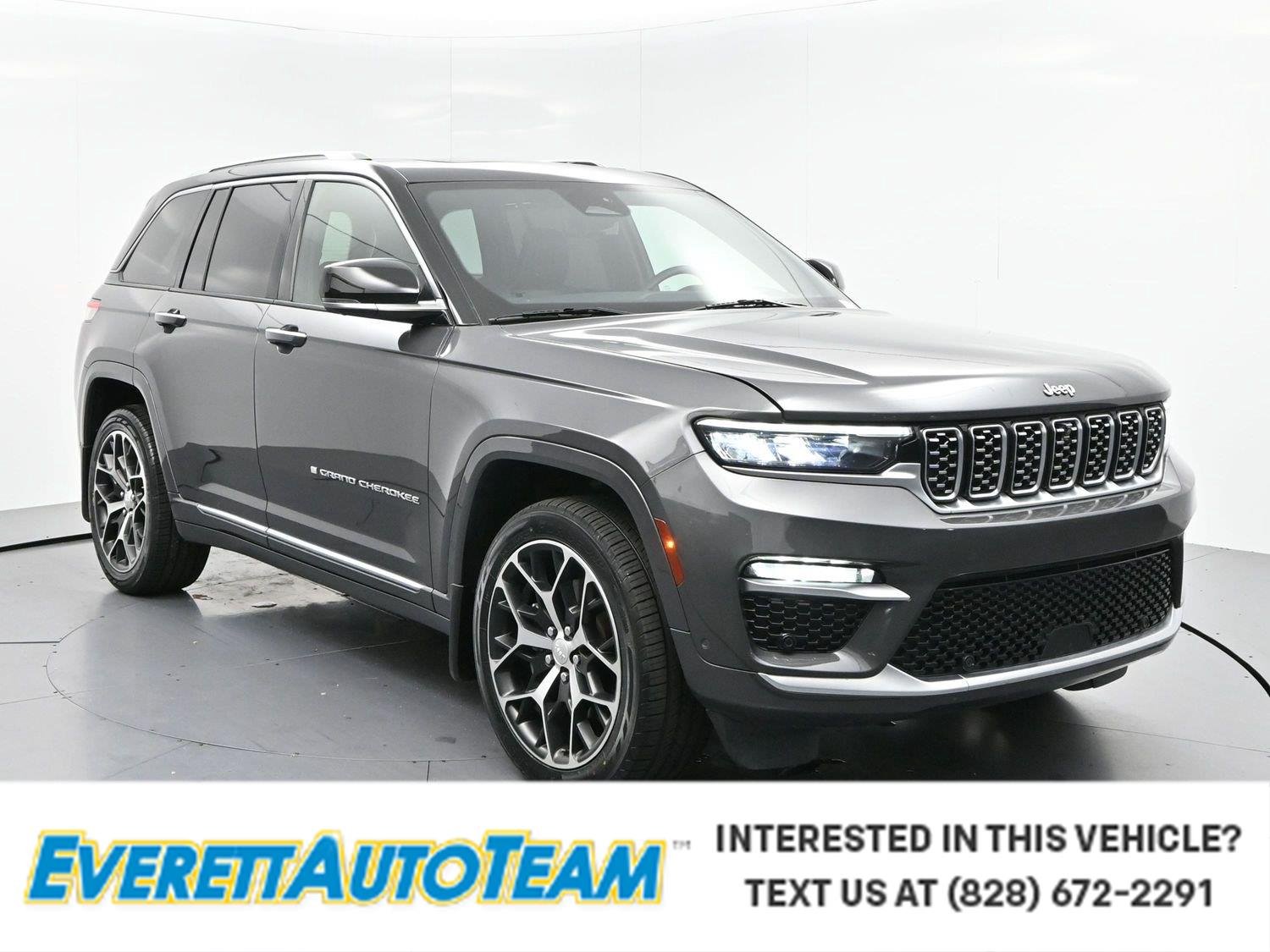 Used 2022 Baltic Gray Metallic Clearcoat Jeep Summit Reserve image 1