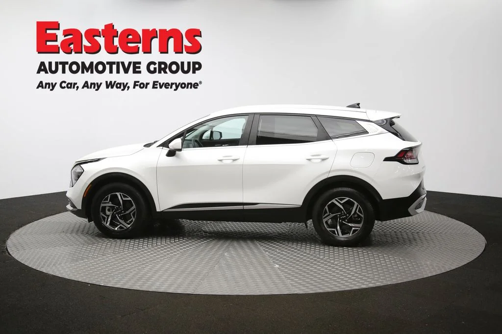 Used 2023 White Kia LX image 58