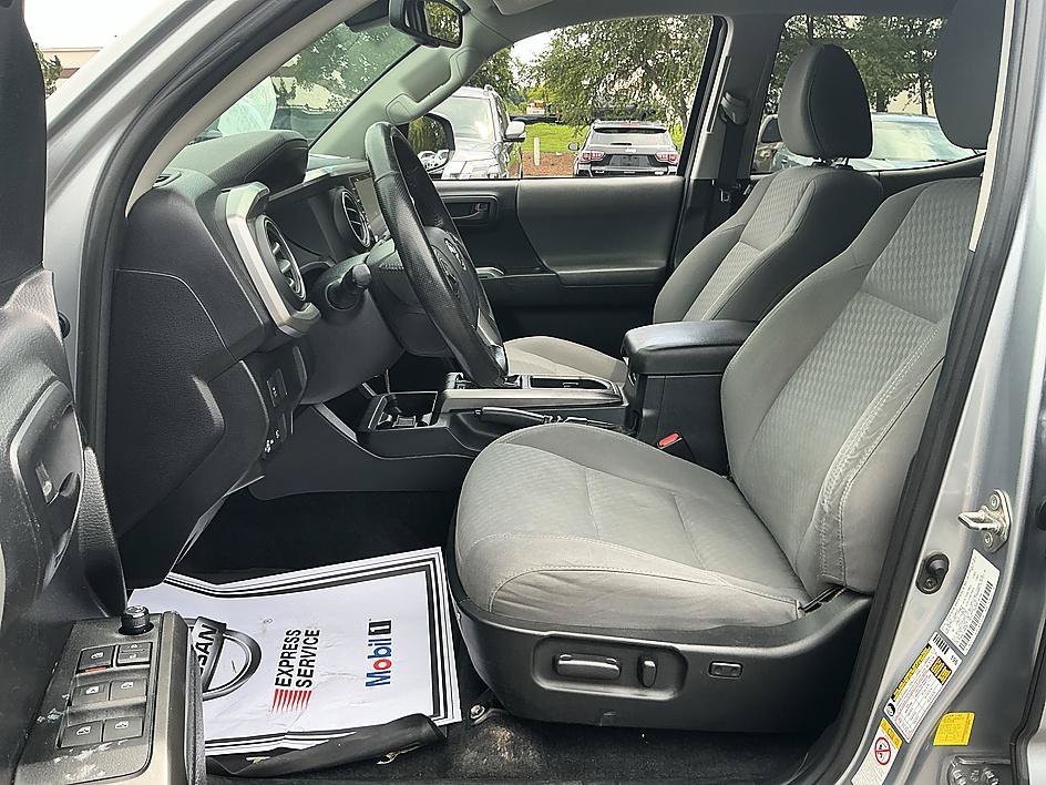Used 2020 Silver Sky Metallic Toyota SR5 image 12