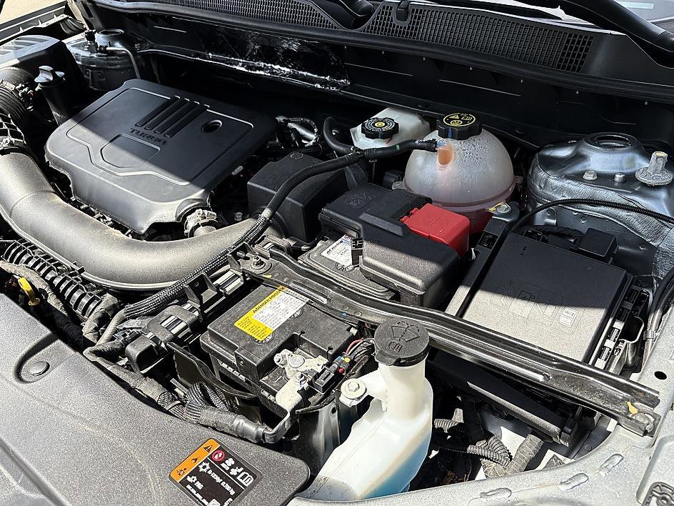 Used 2024 Sterling Gray Metallic Chevrolet LT image 25