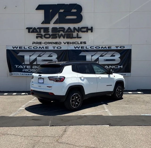 2025 Jeep Compass Trailhawk - Photo 7