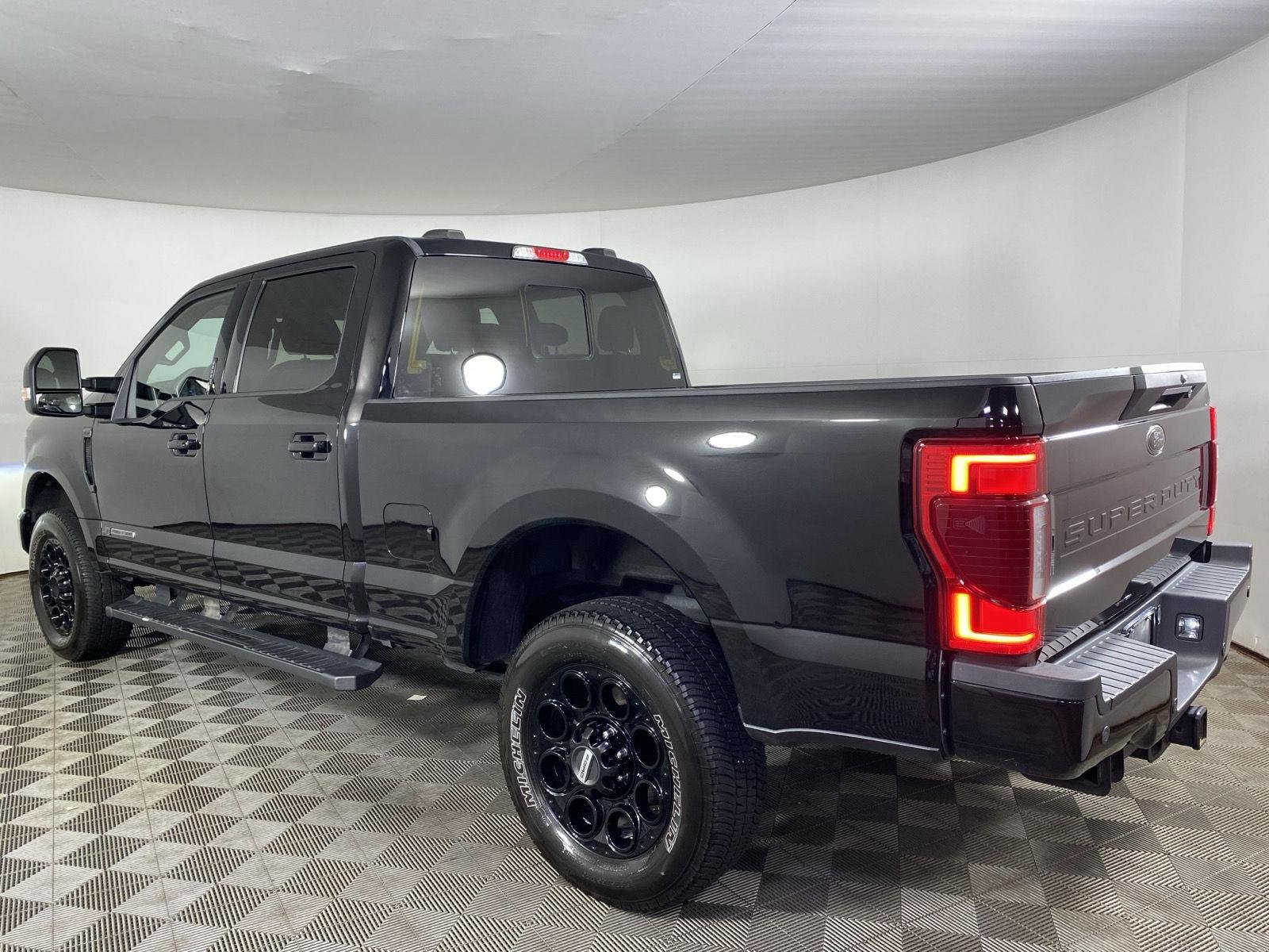 Used 2022 Agate Black Ford Lariat image 5