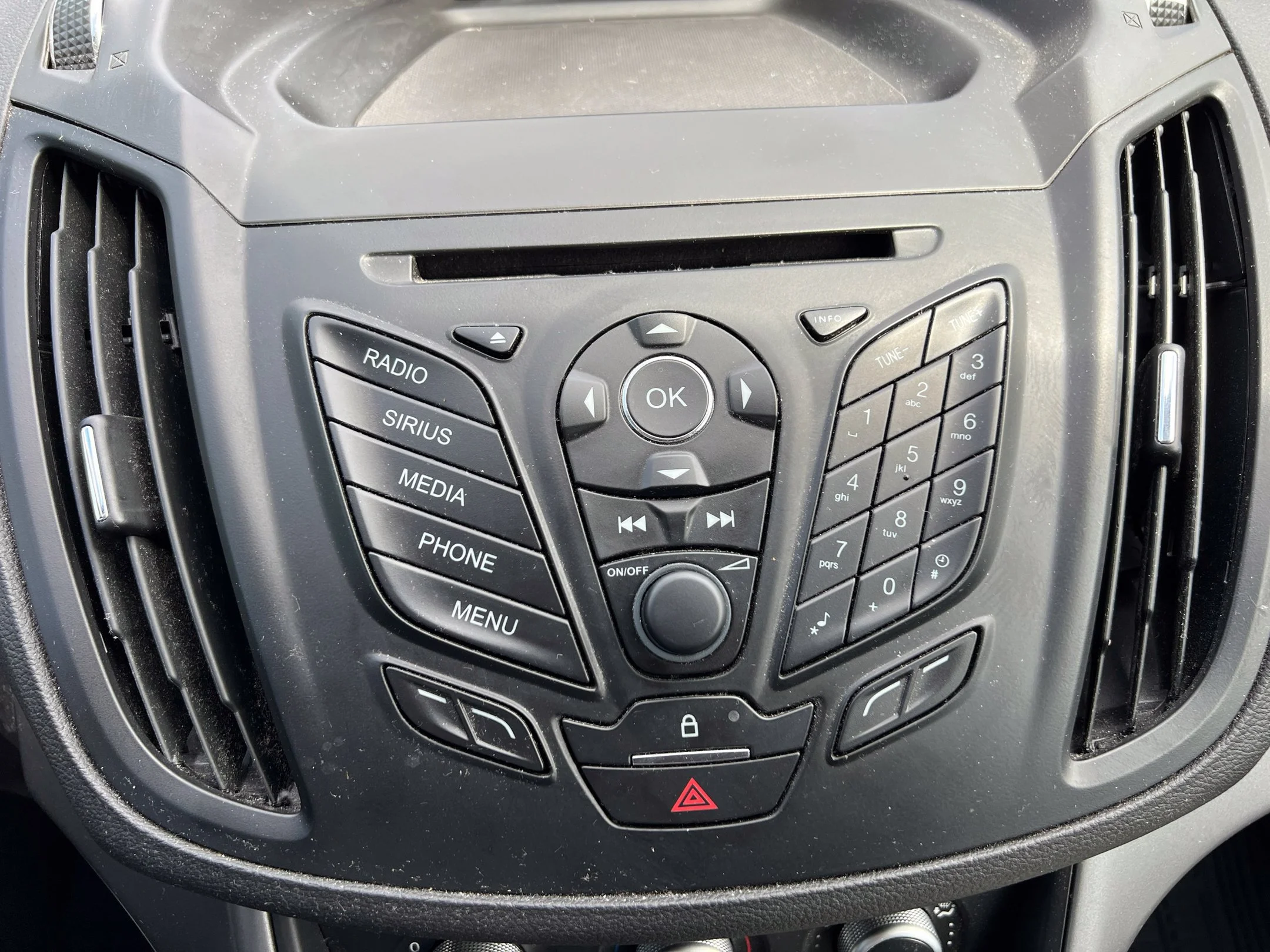 Used 2013 Ruby Red Ford SE image 28
