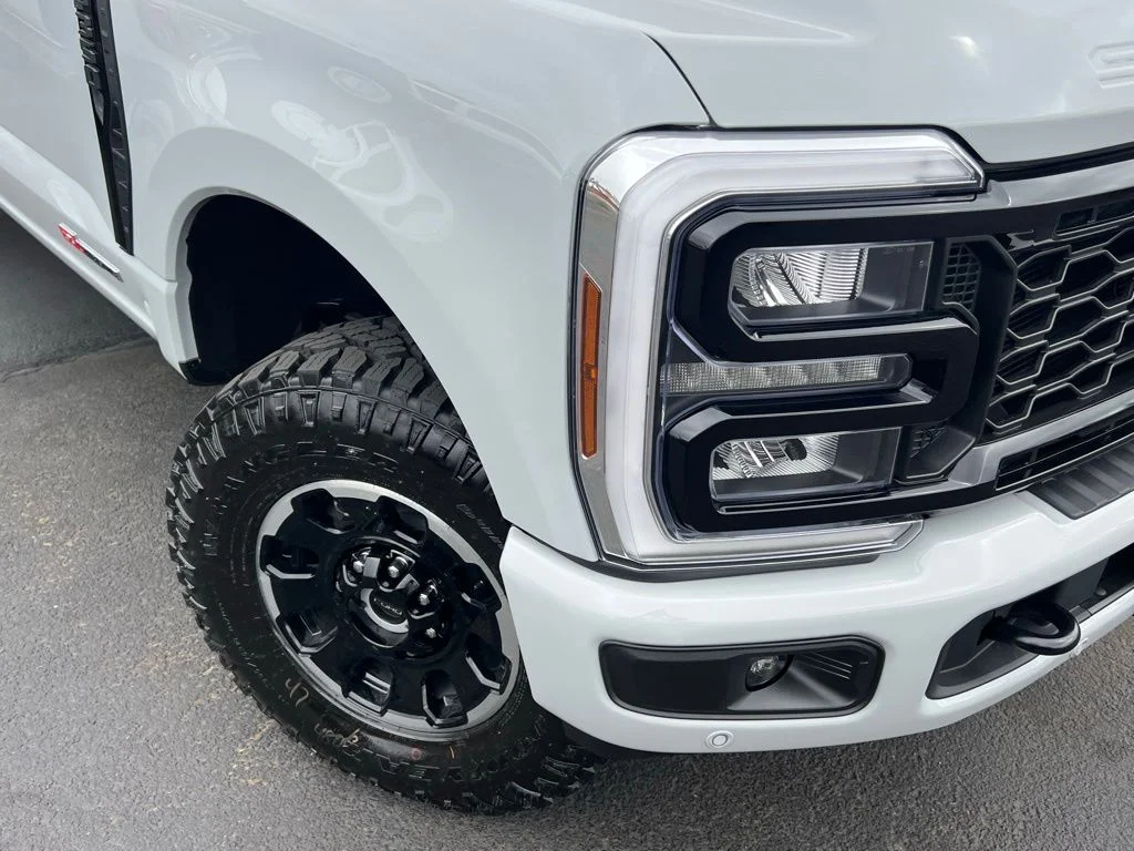 New 2026 Avalanche Ford F-350® Lariat® image 2