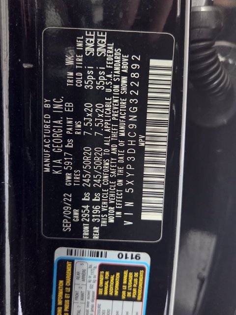 Used 2022 Black Kia EX image 20