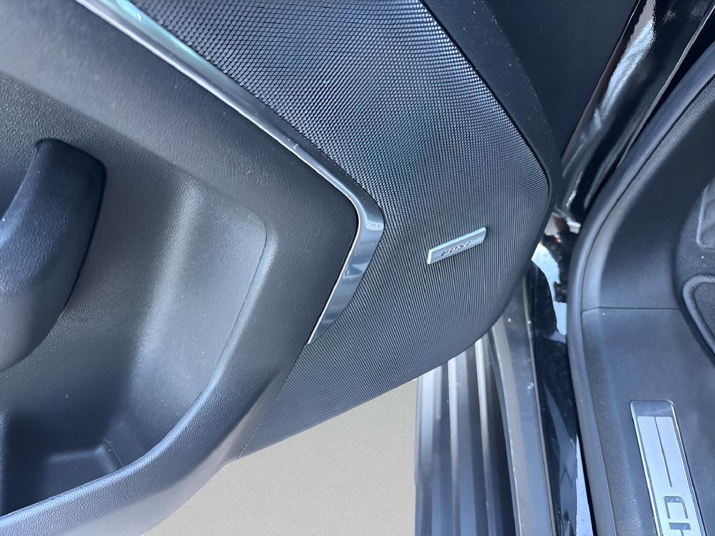Used 2025 Black Chevrolet Premier image 25