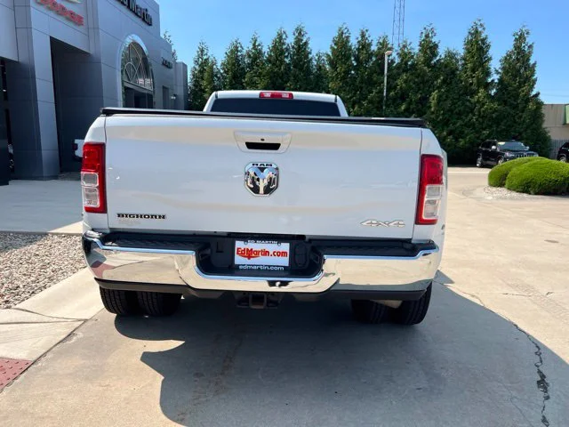 Used 2022 White Ram Big Horn image 4