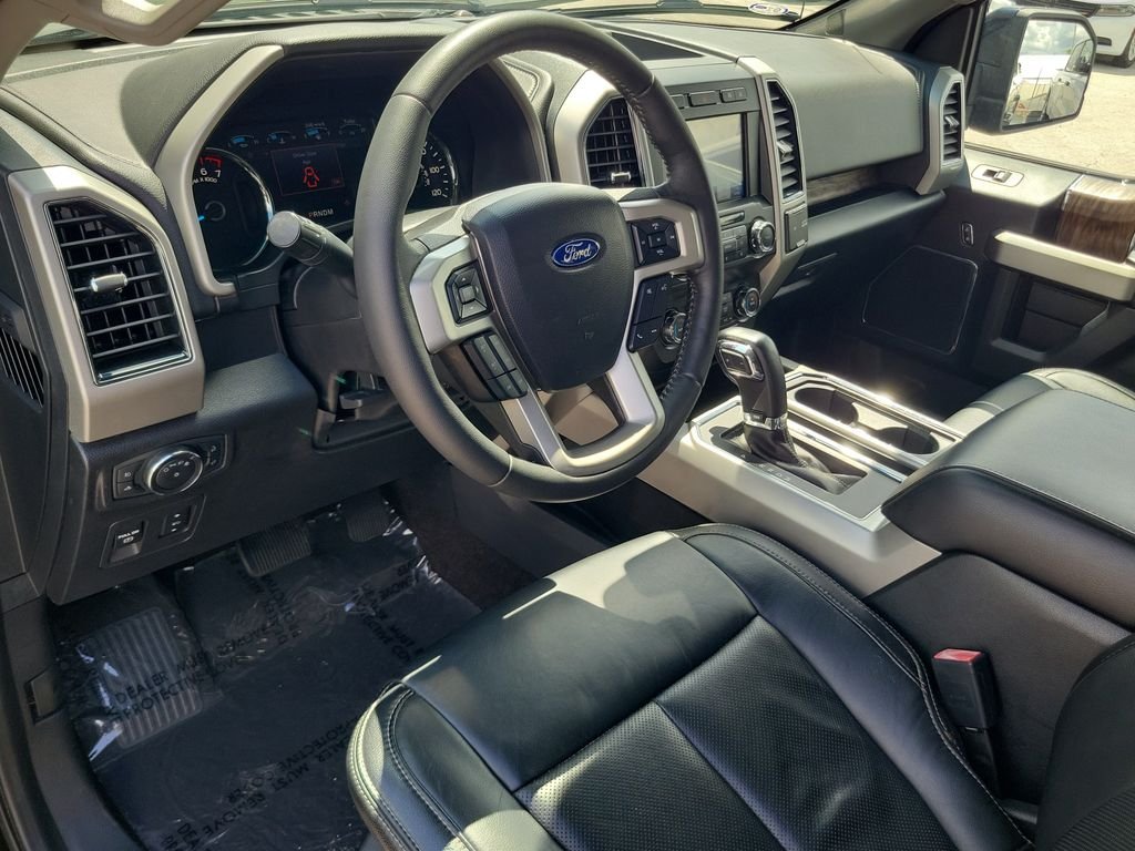 Used 2020 Black Ford Lariat image 18