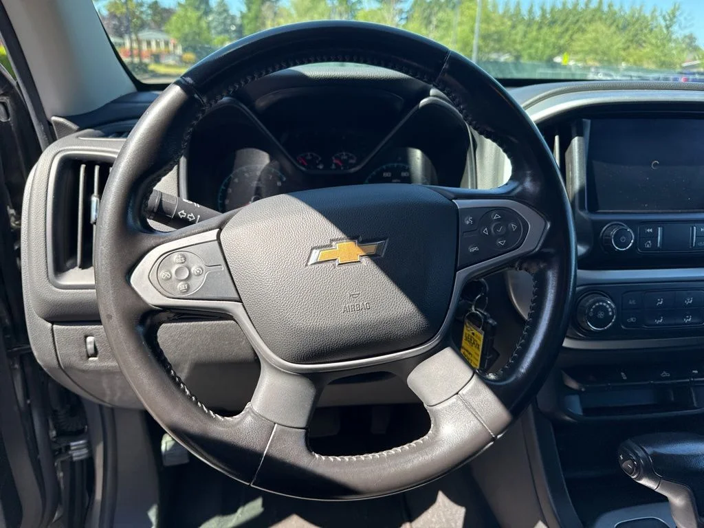Used 2020 Satin Steel Metallic Chevrolet LT image 10