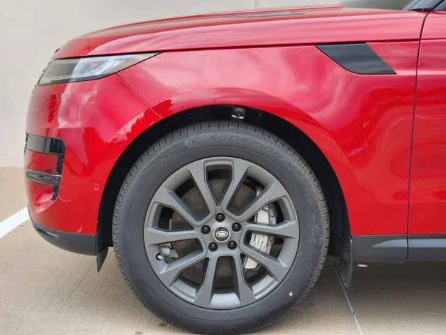 Used 2025 Red Land Rover S image 9