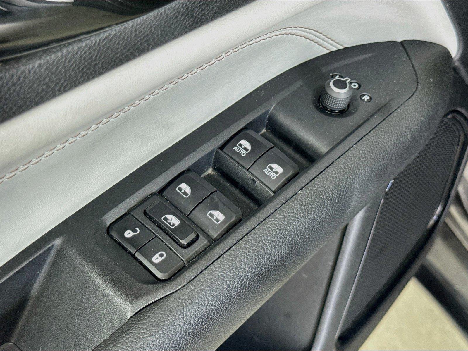 Used 2024 Black Clearcoat Jeep Limited image 17