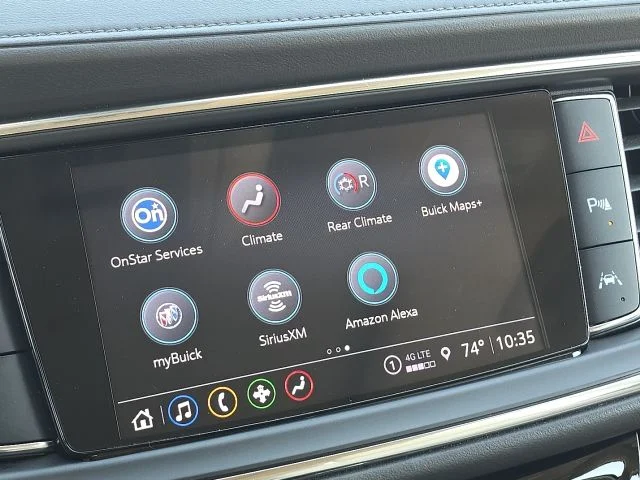Used 2022 Black Buick Essence image 30