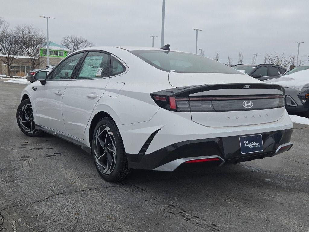 New 2026 White Hyundai SEL Sport image 14