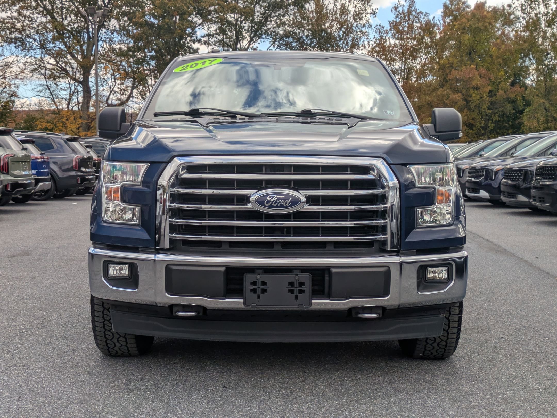 2017 Ford F-150 XLT photo 2