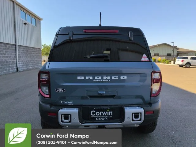 New 2026 Azure Gray Metallic Ford Outer Banks image 4