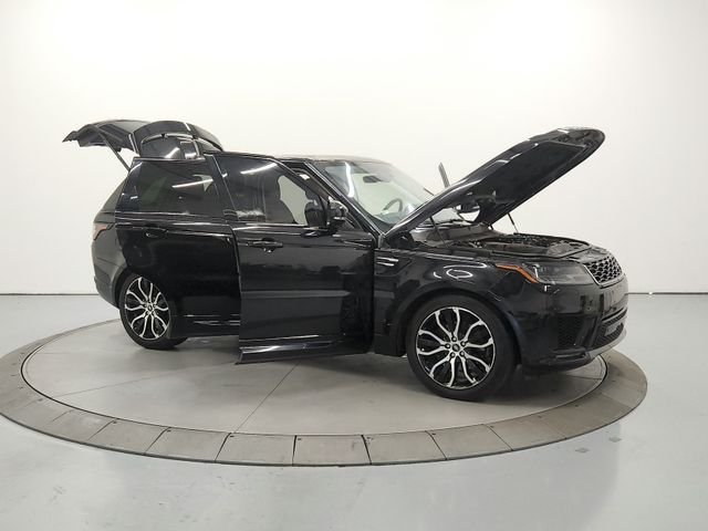 Used 2020 Black Land Rover HSE Td6 image 10