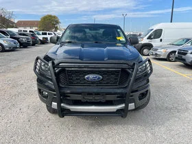 Used 2020 Black Ford XLT image 2