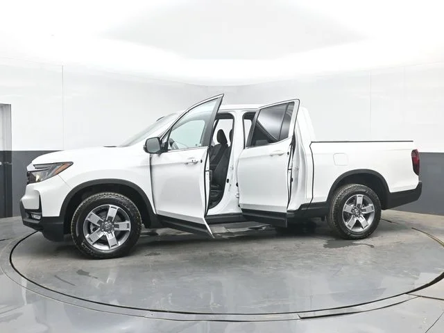 New 2026 Platinum White Pearl Honda RTL image 56